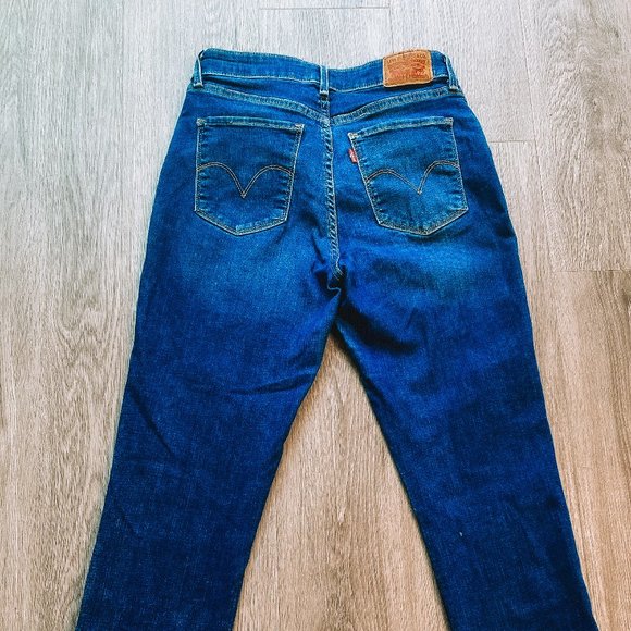 LEVIS Classic Mid Rise Skinny Jean - Picture 1 of 11